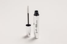 Load image into Gallery viewer, Brow Envy Eyebrow Gel